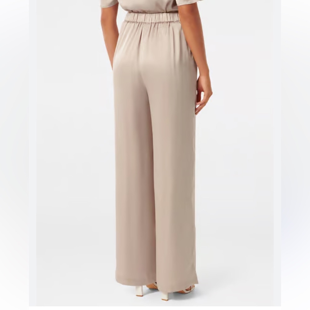 Express High Rise Wide-Leg Pants with Tie Waist Women Size M Beige Quiet Luxury - Picture 2 of 12